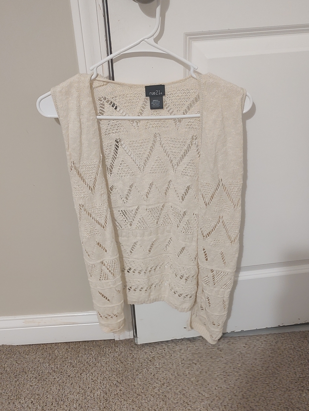 rue21 Cream Open-Knit Sleeveless Cardigan Vest